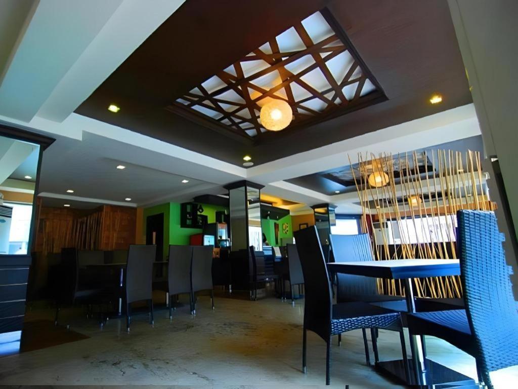 Mo2 Westown Hotel San Juan Bacolod Kültér fotó