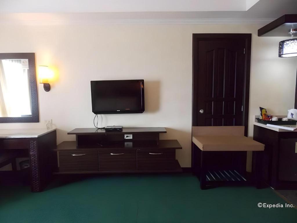 Mo2 Westown Hotel San Juan Bacolod Kültér fotó