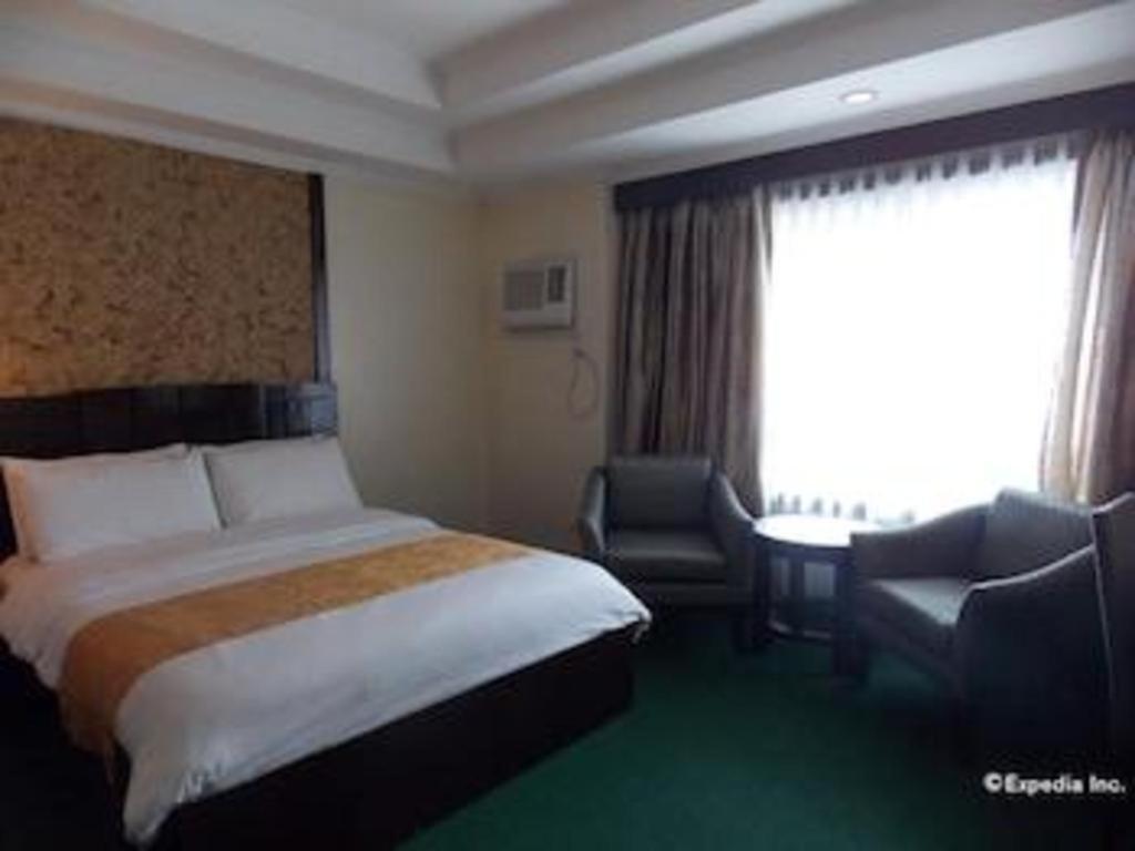 Mo2 Westown Hotel San Juan Bacolod Kültér fotó