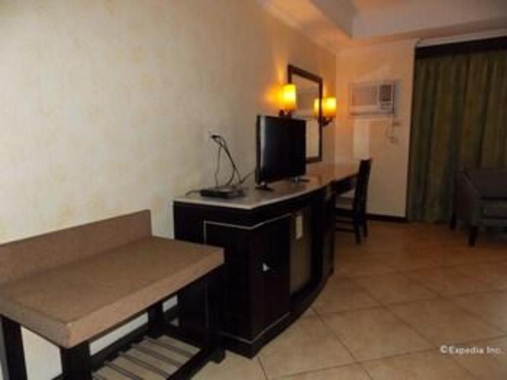 Mo2 Westown Hotel San Juan Bacolod Kültér fotó